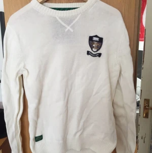  - Morris tröja säljes eftersom den är för liten för mig