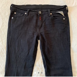 Vintage replay bootcut jeans  - Vintage replay jeans. Bootcut & lowwaisted W30L34. Köparen står för frakt
