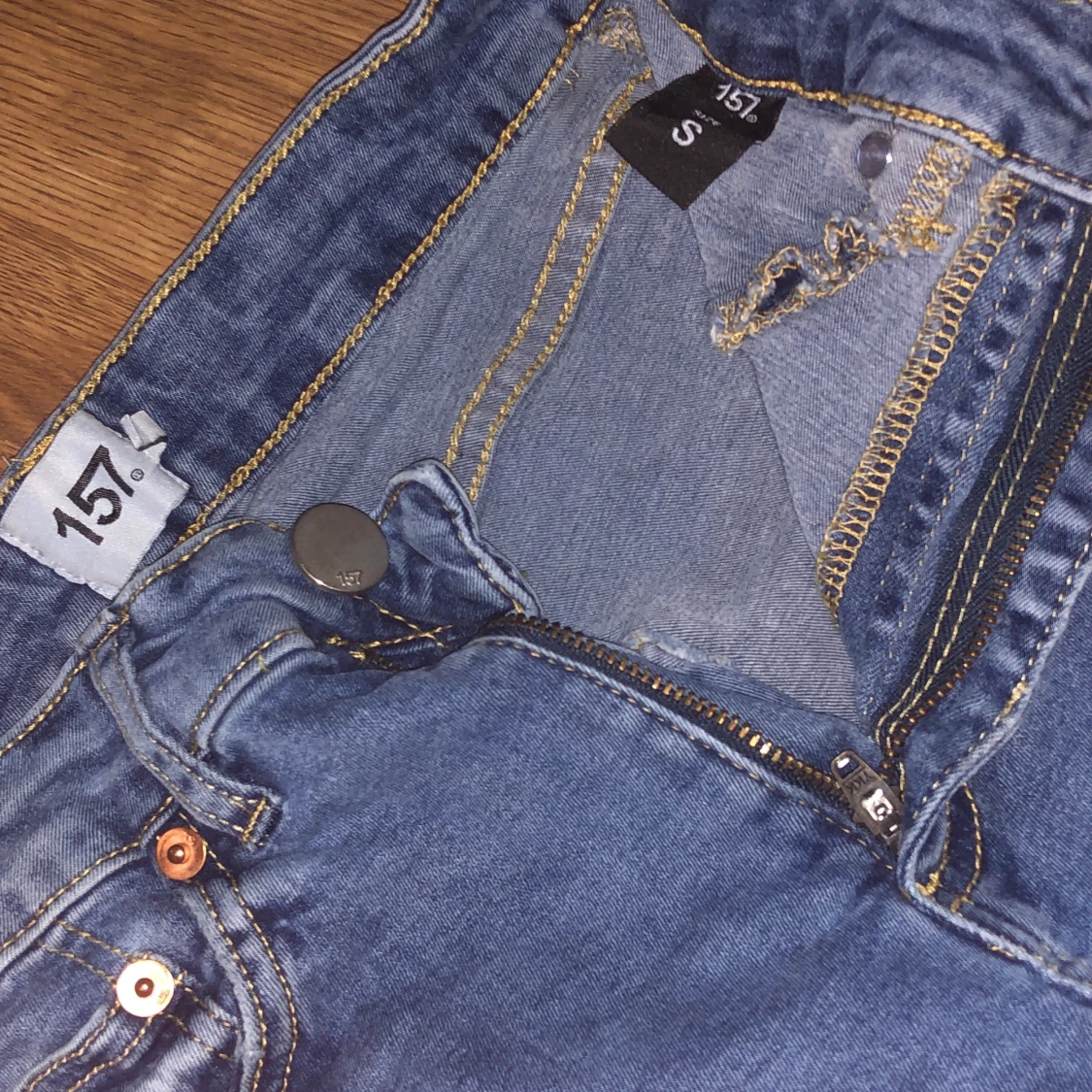 lager 157 skinny & ripped jeans. Strl S - 90