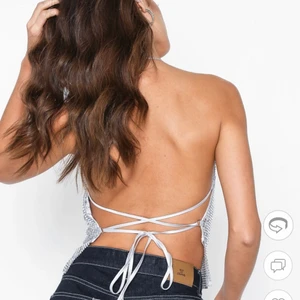 Topp med öppen rygg - Storlek xs-s, aldrig använd 