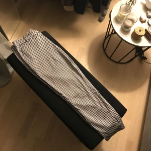  - Gingham kostymbyxor, använda endast 3-5 ggr
