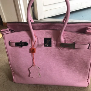  - Helt ny har ej använt köpte den för 1000kr säljer den för 500kr