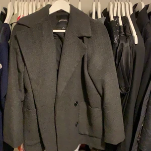 Kavaj - Kavaj från monki.