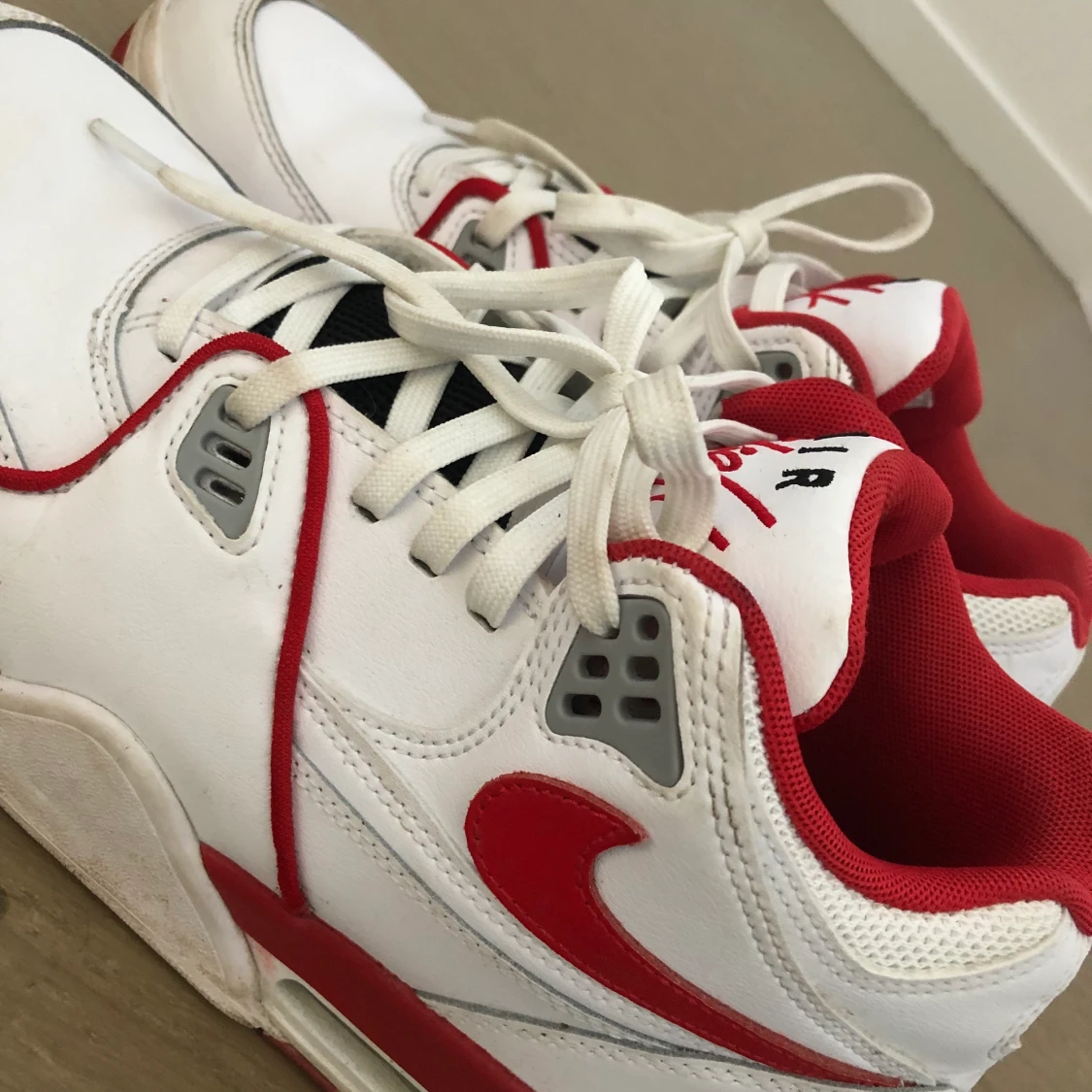 Nike air flight 89