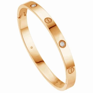 Diamondstyle London armband  - Superfint och exklusivt armband från Diamondstyle London! Fick i present och passade tyvärr inte😭