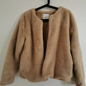 MNG Suit jacka - Jacka från MNG Suit collection. Använd 1 gång. Betalning via Swish 