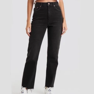 Raw hem jeans - sålda 