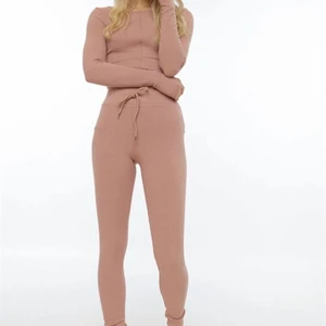 Chiquell mysett - Matchande sett från chiquell andvänd ett fåtal gånger. I storlek XS 170kr + frakt 