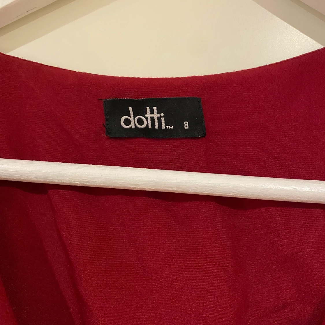 Röd klänning från dotti, S - 91