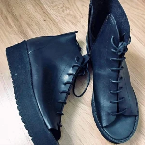  - Super snygga oanvända skor från sixtyseven!   Endast provade