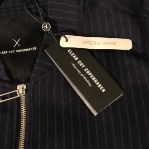 Clean cut copenhagen koftor - Två clean cut copenhagen koftor för priset av en, de har inte kommit ut i butik än men jag säljer de nu för billigare pris än vad de kommer att kosta i butik. Super sköna och även stiliga, passar bra till en fin middag eller kalas. Kanske nu till jul😍❤️ 