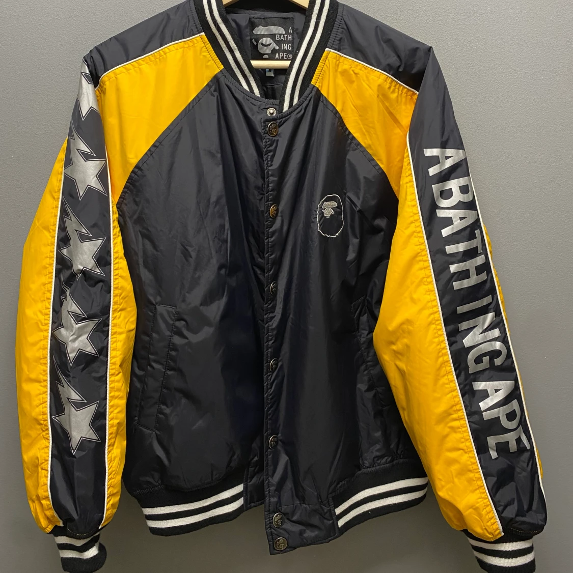 Bape bapesta collage bomber jacka - 90