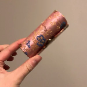 Läppstifts låda - Läppstift låda i fin kondition! 50kr inkluderad frakt!