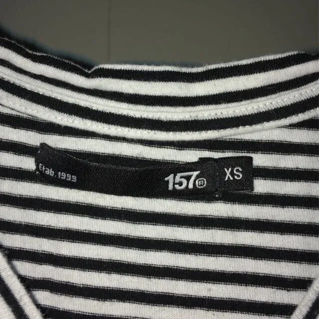 En randig tröja från lager157, priset kan diskuteras, köparen står för frakten❤️. T-shirts.