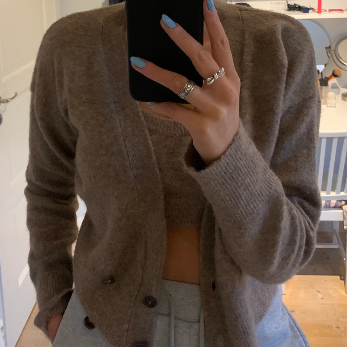 Brunt stickat sett från Zara i strl M - 90