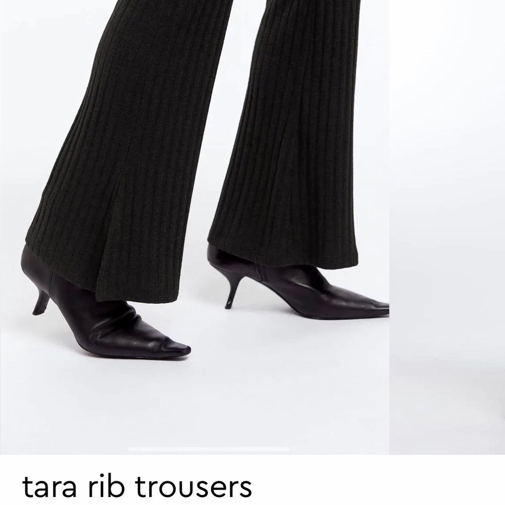 Tara rib trousers gina tricot | Plick 