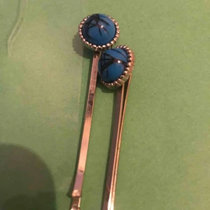  - Hårspenna nya 20kr frakten kostar 11kr 