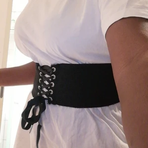 Korsett - Detalj korsett till salu. 