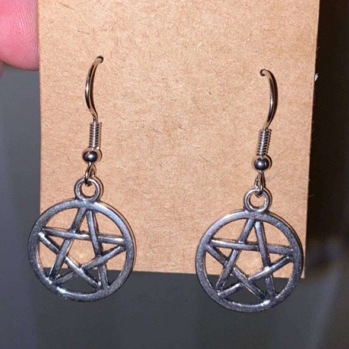 Pentagrams örhängen