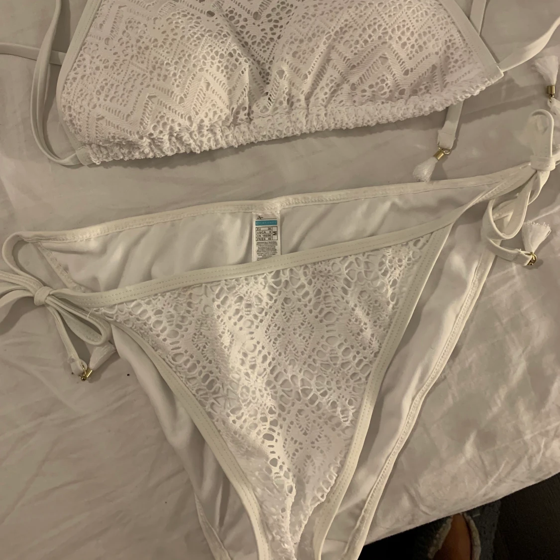 Helt oanvänd bikini  - 90