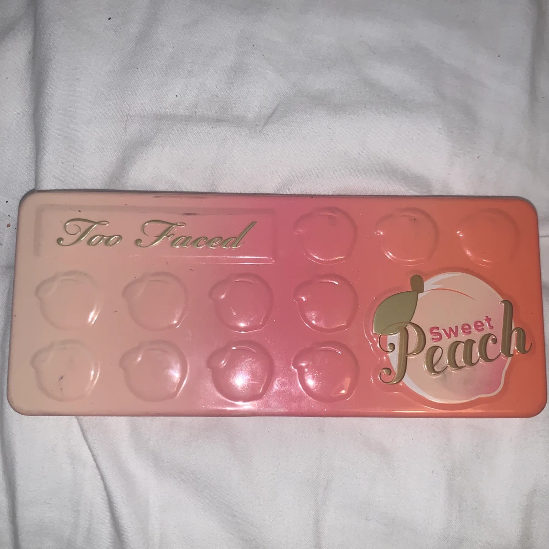 Too faced peach eyeshadow palette - 90