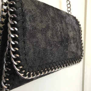 Väska  - Bra skick använd några gånger 