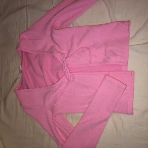 Hm kofta storlek xs - Använd några gånger, passar en xs/s 