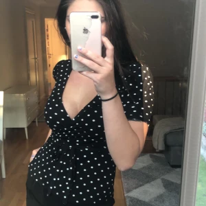 Tröja från Gina  - Kortärmad tröja från ginatricot💕