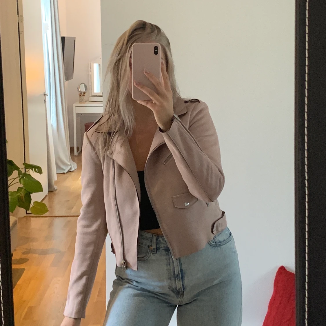 Jättesnygg jacka i mocka - 90