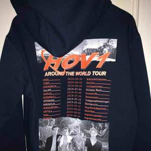 Hov1 merch, Around the world tour Använd fåtal gånger Strl S