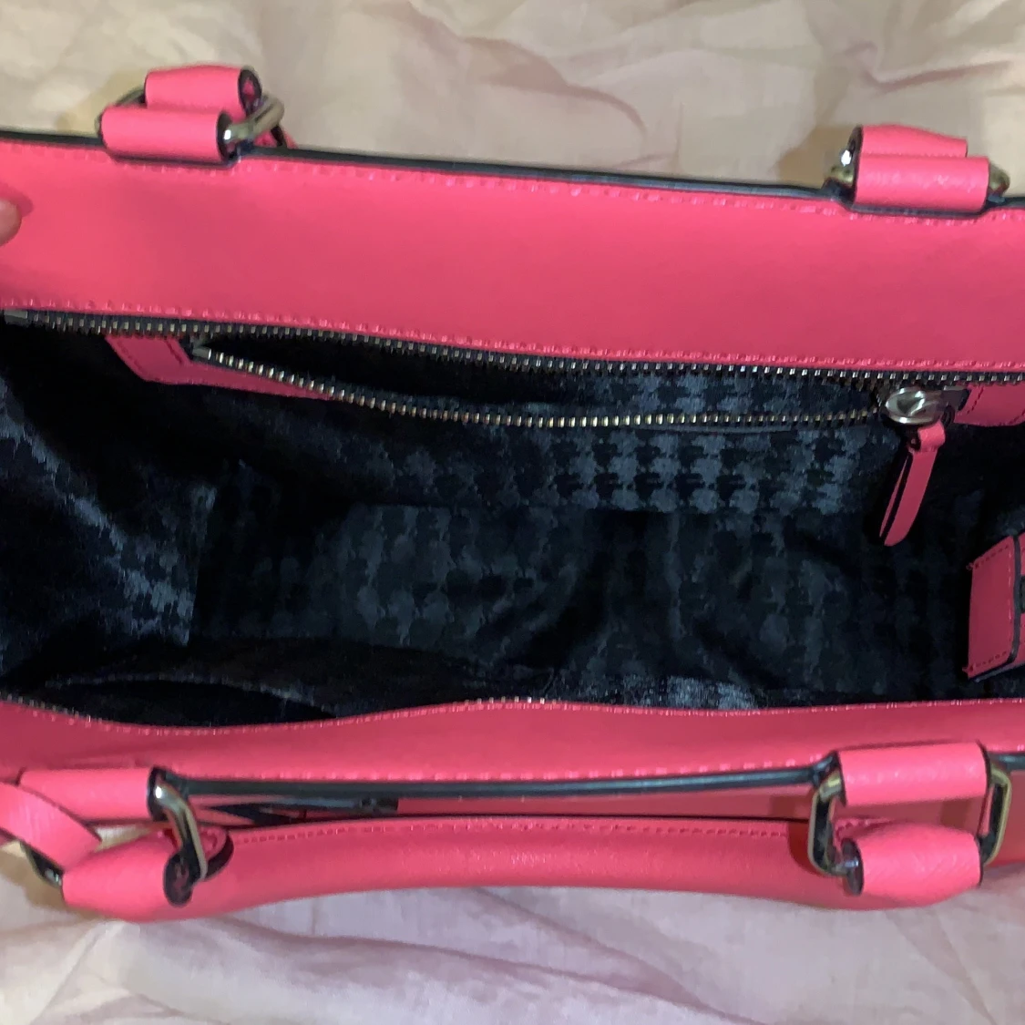 Karl Lagerfeld Handväska  - 90