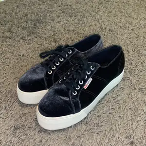 Superga 2790 VELVETPCHENILLEW GREY, platå, storlek 41, använda 1 gång, blå/grå. 