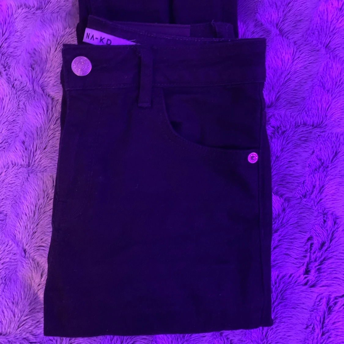 Fina svarta tajta jeans från nakd - 90