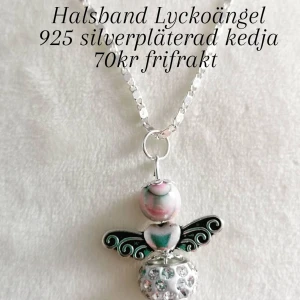 Halsband Lyckoängel 925 silverpläterad kedja  - Halsband Lyckoängel 925 silverpläterad kedja. Tar Swish och Paypal Postas genast och skickar video/bild bevis. Säljer även via Tradera @superbarnen  Instagram @emilysmycken 