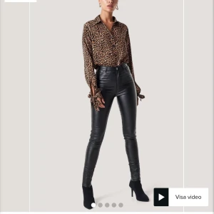 Skinnbyxor - Säljer mina skinnbyxor!😍sparsamt använda och så snygga till hösten