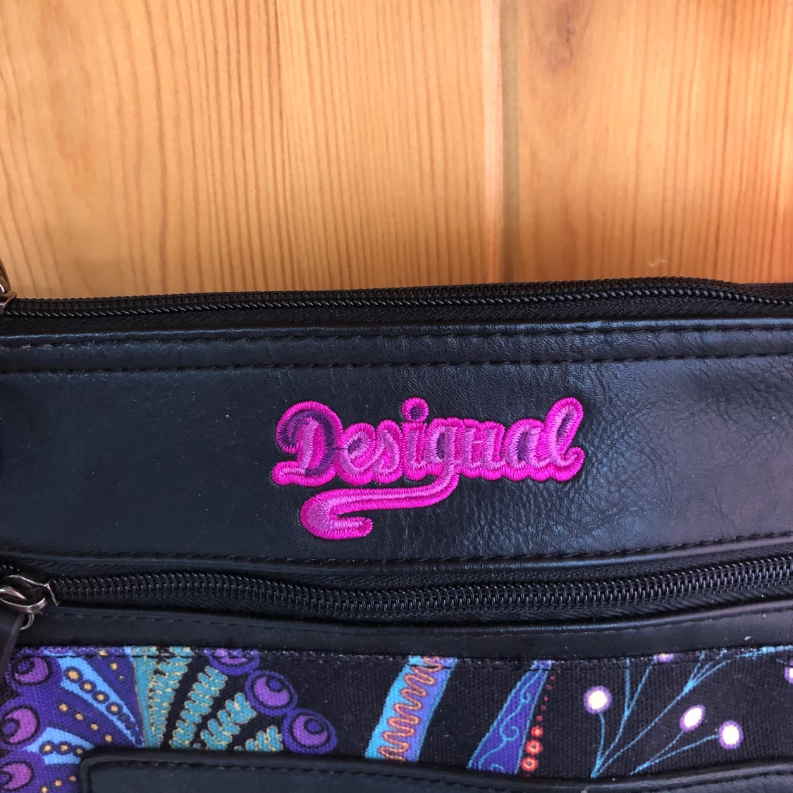 Väska från desigual - 90