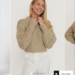 Misslissibell bubble knit  - Säljer denna fina tröja som jag inte får någon användning av. Den är använd 2 gånger😊 Kan mötas upp och skicka då står köparen för frakten. Budgivning accepteras.