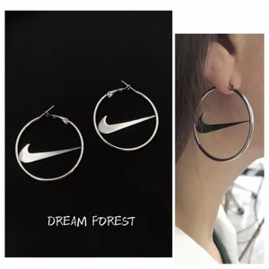 Nike earrings - I sell this new nike earrings which is very cool✨✨