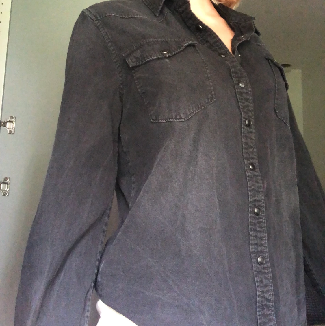 Svart jeansskjorta - 90