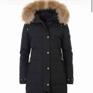  - Söker Hollies subway i storlek 34