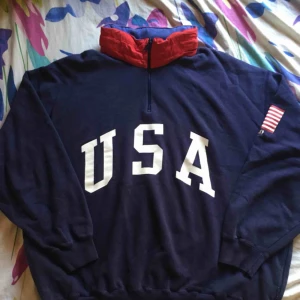  - Original vintage Polo Ralph Lauren USA half zip sweatshirt! Size XL in perfect condition!!