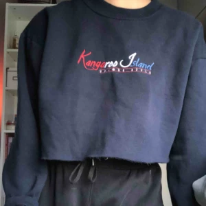  - Mysig croppad tröja