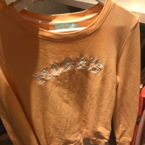  - Säljer min äkta Morris tröja då den nästan aldrig kommit till användning. Alltså i toppen skick! Nypris runt 650-700ca