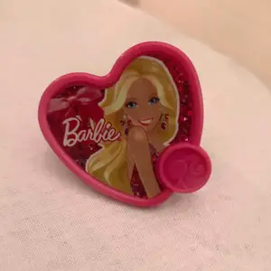 🦄 Super gullig Barbie ring (frakt tillkommer) 🦄