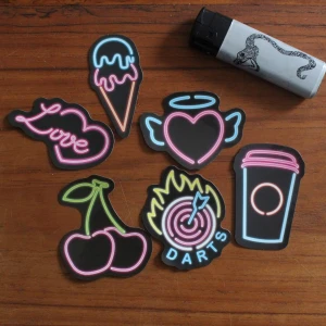  - 6 stycken klistermärken för 30kr inkl frakt! 