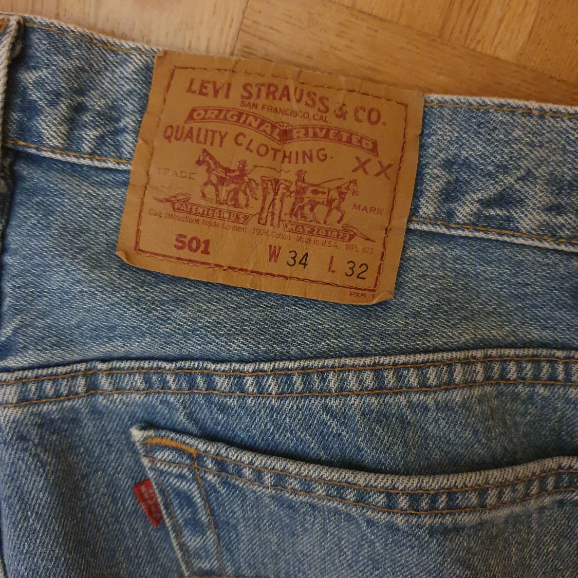 Vintage levis jeans hög midja w 34 l 32 blå färg - 91