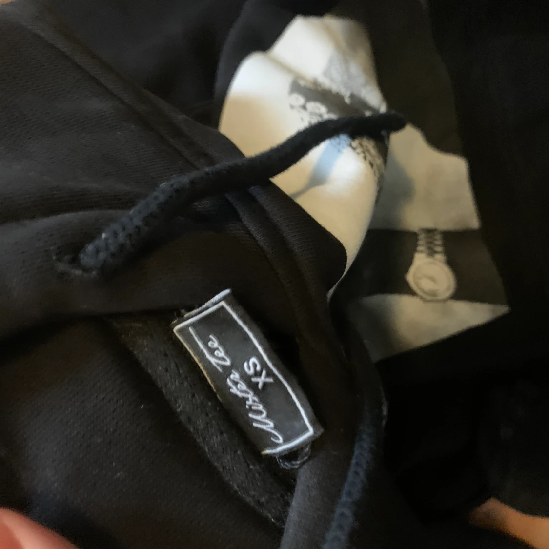 (XS) TUPAC HOODIE  - 91