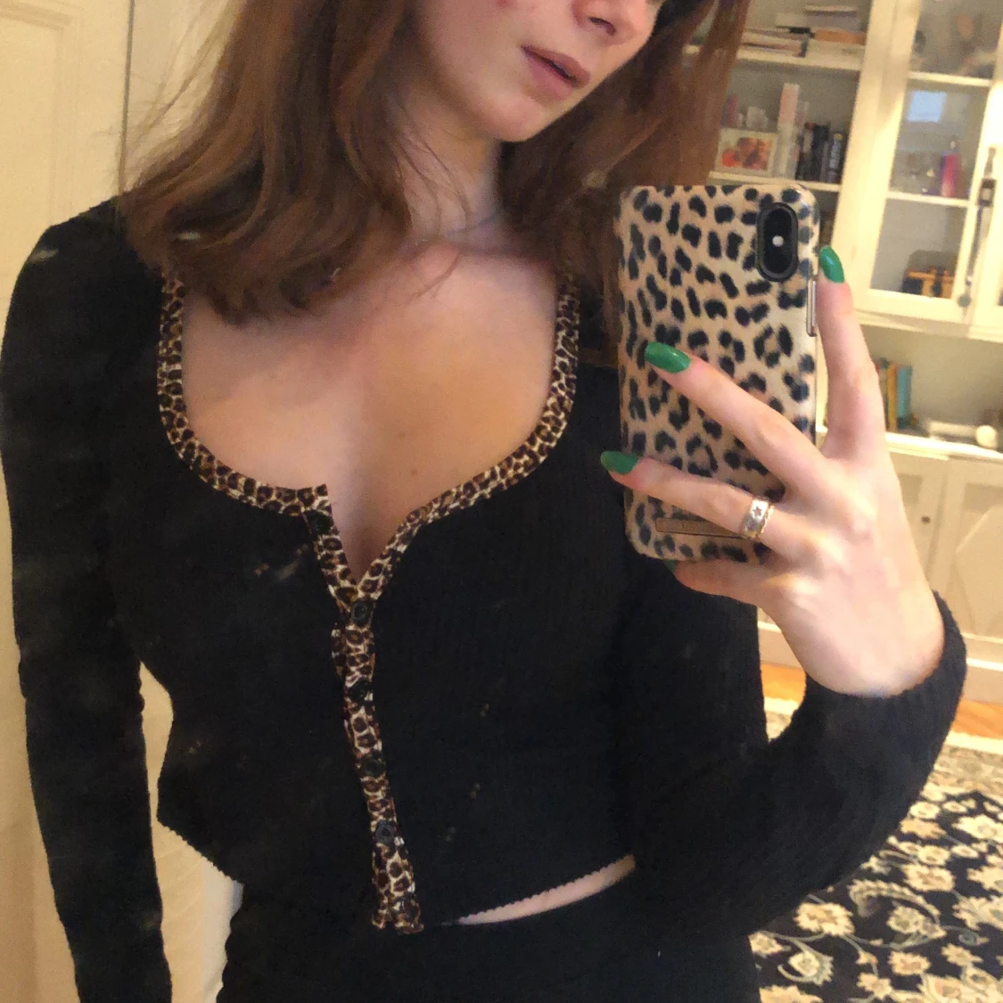 leopard patterned shirt! 🐆 