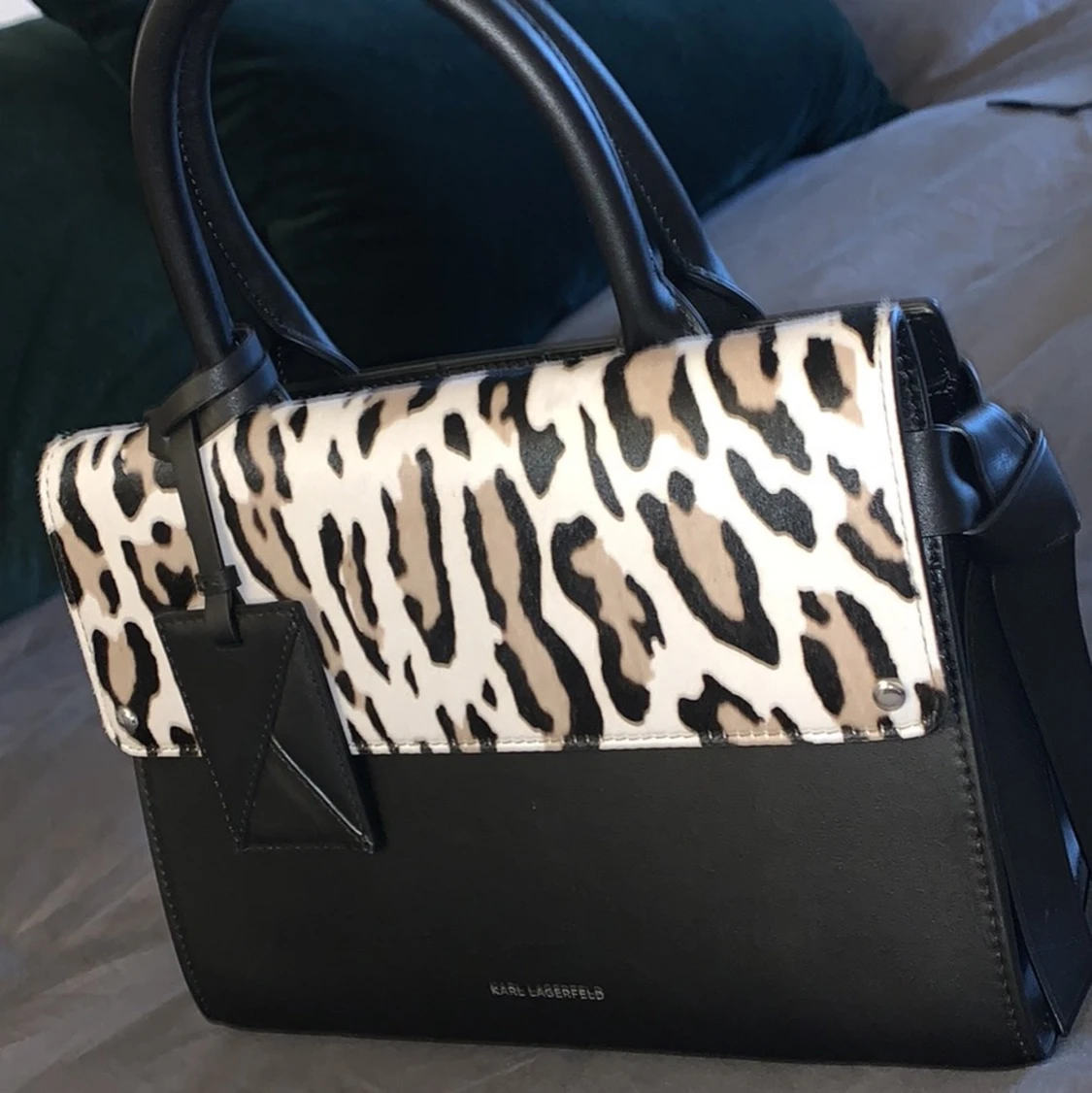 Karl Lagerfeld väska