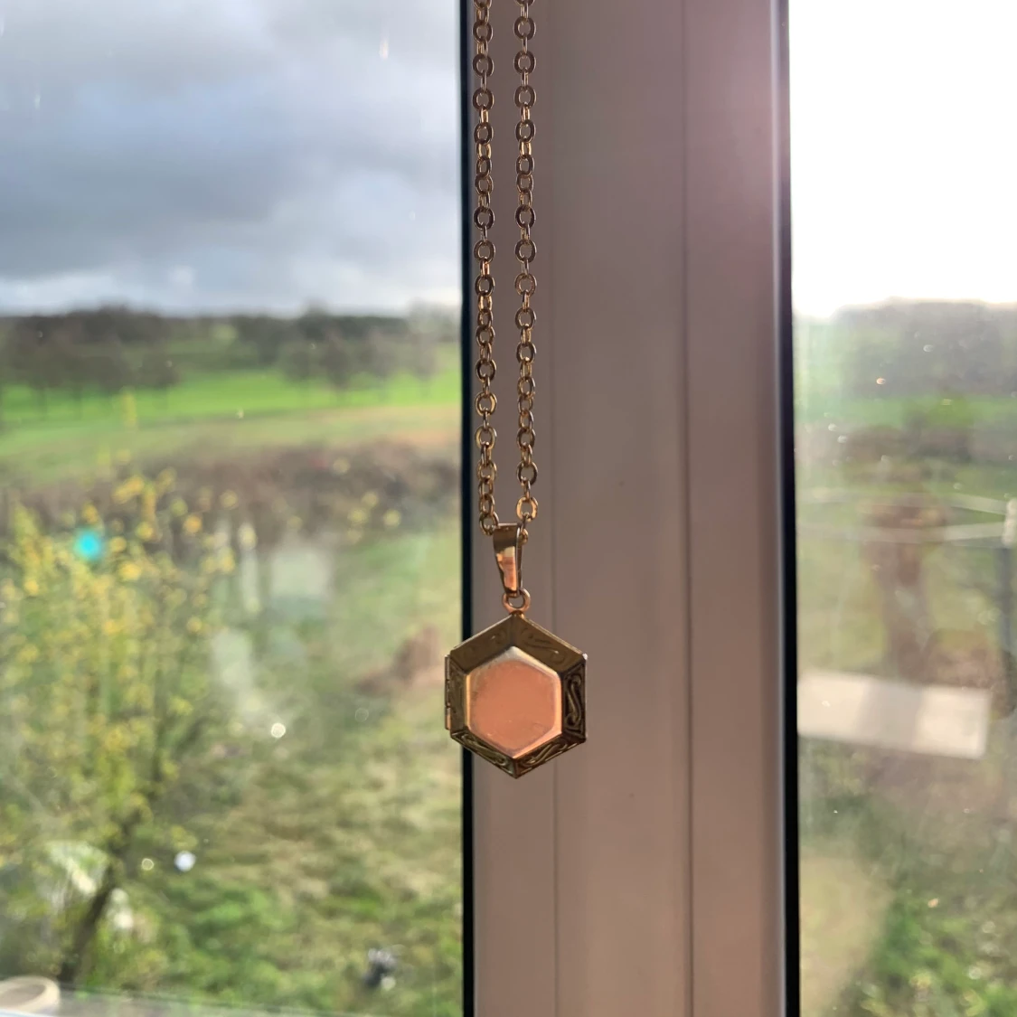 Halsband som går att öppna! 💛 - 91